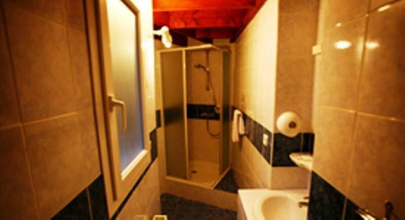 Royal Hotel 앙제 외부 사진